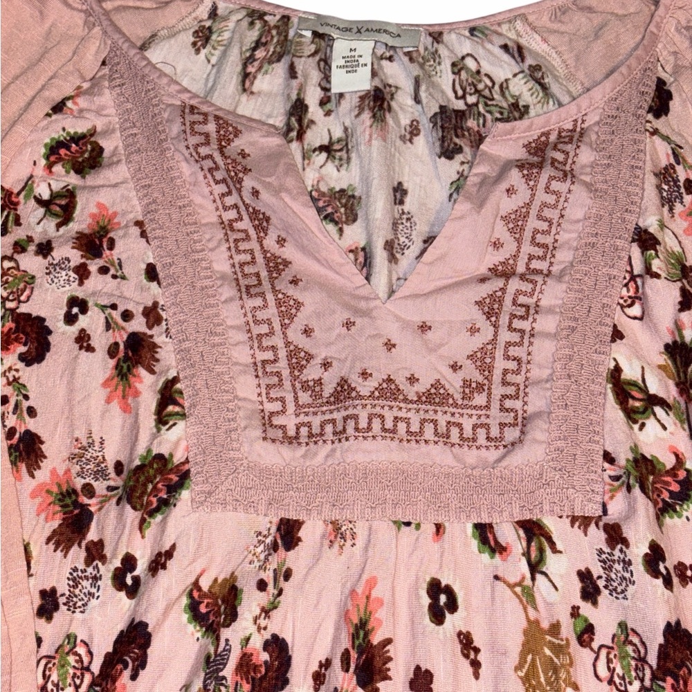 Vintage America Floral Blouse in Pink and Purple - Picture 2 of 7
